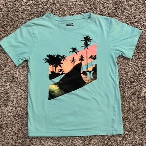 Boys slightly used Hurley shirt